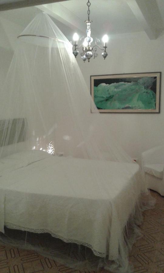Holiday Home Trullo Antico Ostuni Exterior foto